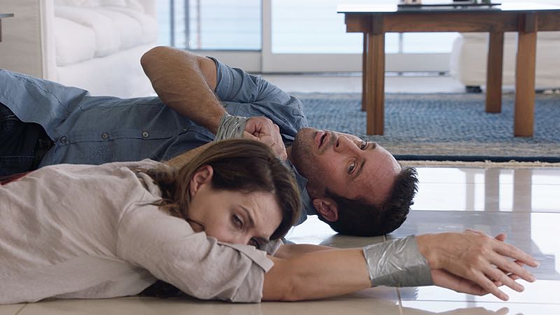 Claire Forlani as Alicia Brown and Alex O'Loughlin as Steve McGarrett "HÃ
« a'e ke ahi lanakila a Kamaile" -- Five-0 must find McGarrett and Alicia when they are kidnapped by the serial killer they've been hunting, on HAWAII FIVE-0, Friday, Oct. 14 (9:00-10:00 PM, ET/PT), on the CBS Television Network. Former professional football player Otis Wilson guest stars as himself. Pictured left to right: Claire Forlani as Alicia Brown and Alex O'Loughlin as Steve McGarrett. Photo: CBS é2016 CBS Broadcasting, Inc. All Rights Reserved ("HÃ
« a'e ke ahi lanakila a Kamaile" is Hawaiian for "The Fire of Kamile Rises in Triumph")
