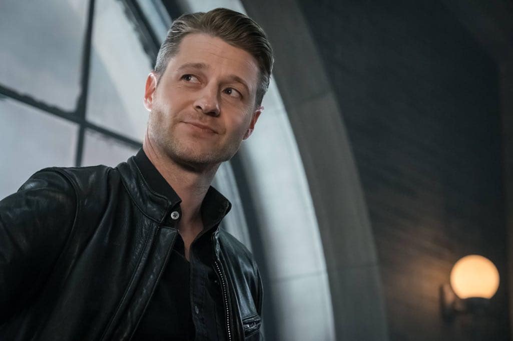 GOTHAM: Benjamin McKenzie in the“Mad City: Anything For You” episode of GOTHAM airing Monday, Oct. 17 (8:00-9:01 PM ET/PT) on FOX. ©2016 Fox Broadcasting Co. Cr: Jeff Neumann/FOX.