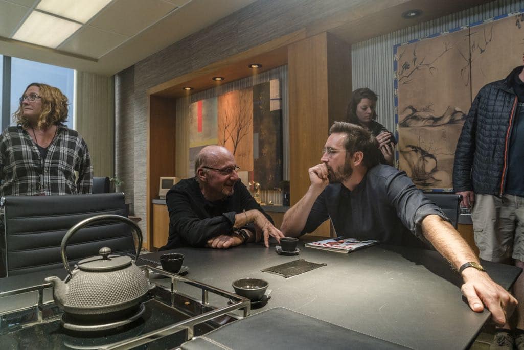 BTS, Lee Pace as Joe MacMillan, Director Jeff Freilich - Halt and Catch Fire _ Season 3, Episode 3 - Photo Credit: Tina Rowden/AMC