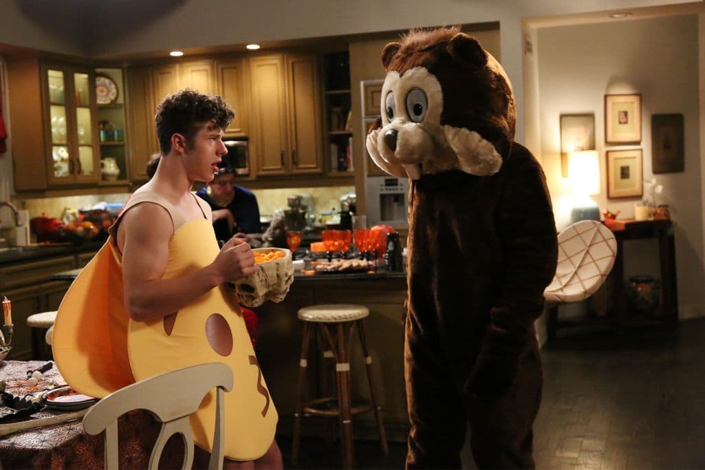 MODERN FAMILY - "Halloween 4: The Revenge of Rod Skyhook" - Luke's Halloween party isn't the monster bash he dreamed of and is at risk of having the worst party of the year. Sensing trouble, the rest of the Dunphy's realize all his party needs is a visit from Rod Skyhook, a little promotion and some adult supervision to get it started. Meanwhile at the Tucker-Pritchett home, Cam faces off with his Halloween nemesis while Lily and Mitchell try to save the day and work to keep him from going to the darkside. Finally, when Jay finds out that Manny is going to a party at the home of an old enemy, he enlists him to deliver a trick he will never forget. "Modern Family" airs WEDNESDAY, OCTOBER 26 (9:00-9:30 p.m. EDT), on the ABC Television Network. (ABC/Carol Kaelson) NOLAN GOULD