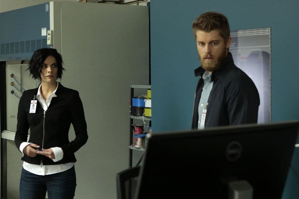 BLINDSPOT-- Her Spys Mind Episode 206 -- Pictured: (l-r) Jaimie Alexander as Jane Doe, Luke Mitchell as Roman -- (Photo by: Giovanni Ruffino/NBC)