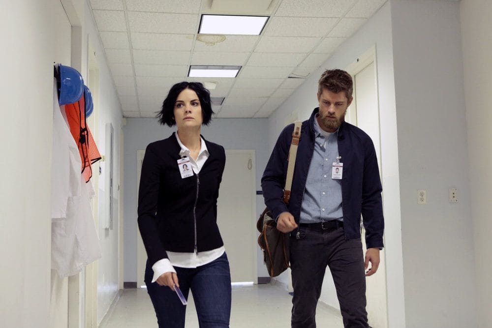 BLINDSPOT-- Her Spys Mind Episode 206 -- Pictured: (l-r) Jaimie Alexander as Jane Doe, Luke Mitchell as Roman -- (Photo by: Giovanni Ruffino/NBC)