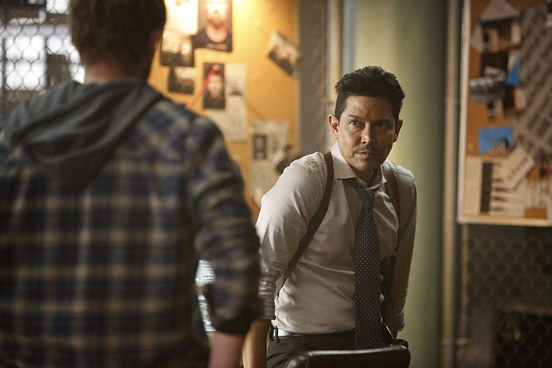 Anthony Ruivivar as Stan Frequency