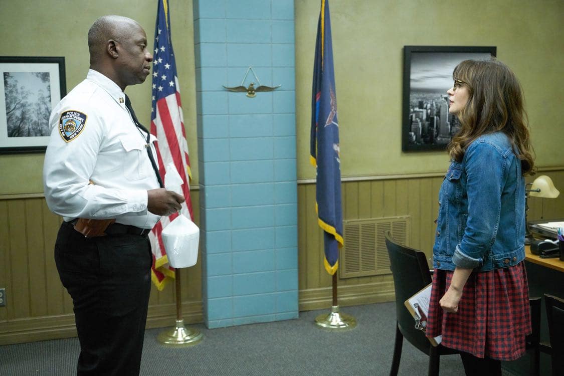NEW GIRL: L-R: Guest star Andre Braugher and Zooey Deschanel in the special "Homecoming" NEW GIRL/BROOKLYN NINE-NINE crossover episode of NEW GIRL airing Tuesday, Oct. 11 (8:31-9:01 PM ET/PT) on FOX. ©2015 Fox Broadcasting Co. Cr: Adam Taylor/FOX