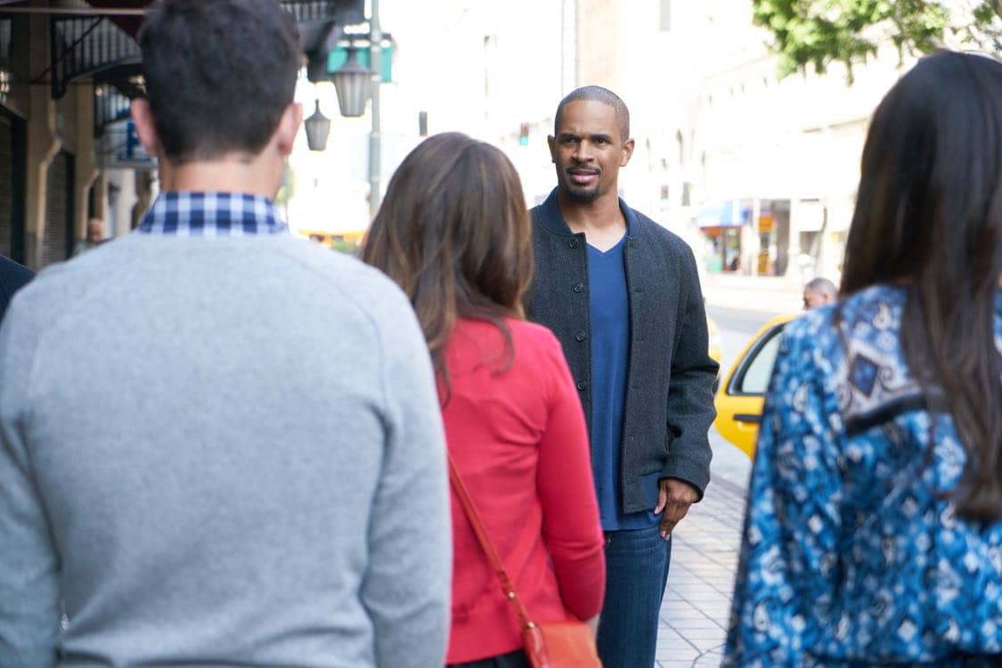 NEW GIRL: Guest star Damon Wayans, Jr. in the special "Homecoming" NEW GIRL/BROOKLYN NINE-NINE crossover episode of NEW GIRL airing Tuesday, Oct. 11 (8:31-9:01 PM ET/PT) on FOX. ©2015 Fox Broadcasting Co. Cr: Adam Taylor/FOX