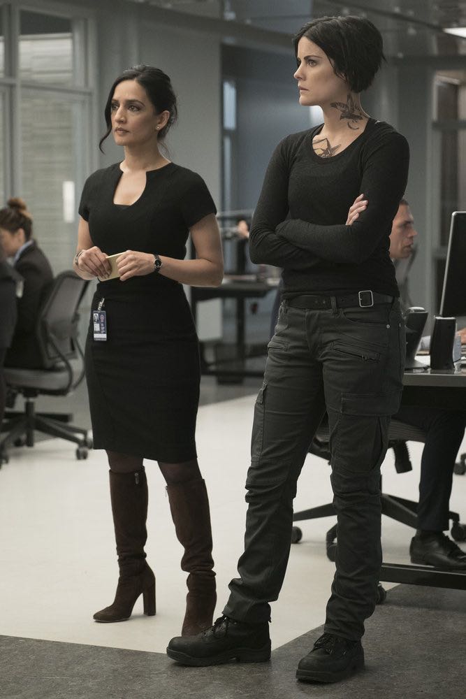 BLINDSPOT -- "Condone Untidiest Thefts" Episode 205 -- Pictured: (l-r) Archie Panjabi as Nas Kamal, Jaimie Alexander as Jane Doe -- (Photo by: Peter Kramer/NBC)