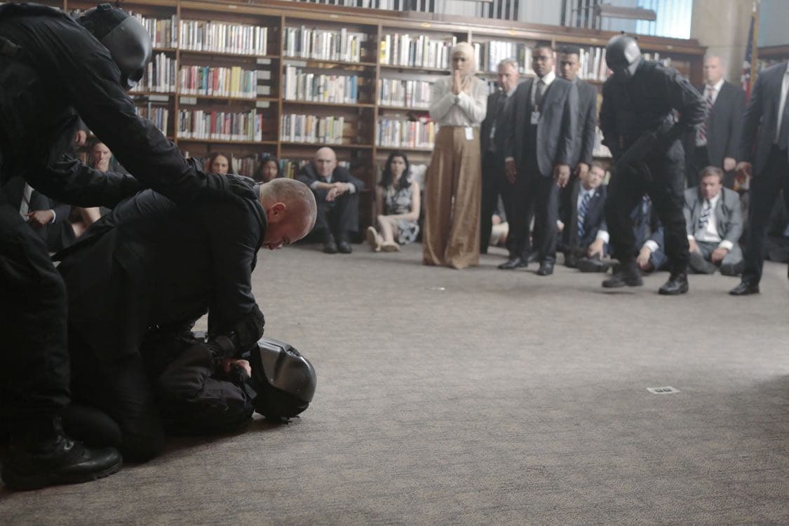 QUANTICO - "Stescalade" - The new CIA recruits continue training at The Farm focusing on assessment, while in the future, Alex goes undercover to infiltrate the terrorist group holding everyone hostage where she is shocked to discover not everyone is a stranger on "Quantico," airing SUNDAY, OCTOBER 16 (10:00-11:00 p.m. EDT), on the ABC Television Network. (ABC/Giovanni Rufino) JAKE MCLAUGHLIN