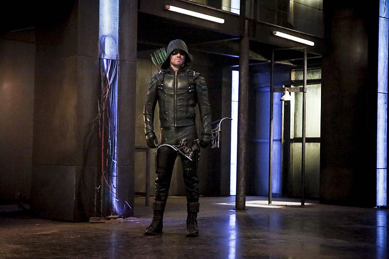 Arrow -- "The Recruits" -- Image AR502a_0072b.jpg -- Pictured: Stephen Amell as Green Arrow -- Photo: Bettina Strauss/The CW -- é 2016 The CW Network, LLC. All Rights Reserved.