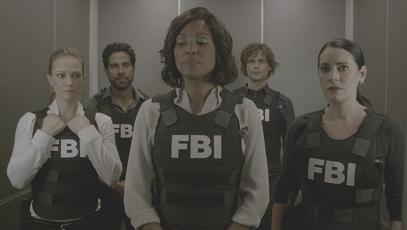 "Mirror Image" -- The BAU team opens an investigation when a man who fully believes he's Dr. Tara Lewis' (Aisha Tyler) brother arrives in town, knowing everything about her and her family, and she is unable to make contact with her real sibling, on CRIMINAL MINDS, Wednesday, Nov. 30 (9:00-10:00 PM, ET/PT), on the CBS Television Network. Series star Joe Mantegna directed the episode. Pictured: A.J. Cook (Jennifer "JJ" Jareau), Adam Rodriguez (Luke Alvez), Aisha Tyler (Dr. Tara Lewis), Matthew Gray Gubler (Dr. Spencer Reid), Paget Brewster (Emily Prentiss) Photo: CBS é2016 CBS Broadcasting, Inc. All Rights Reserved