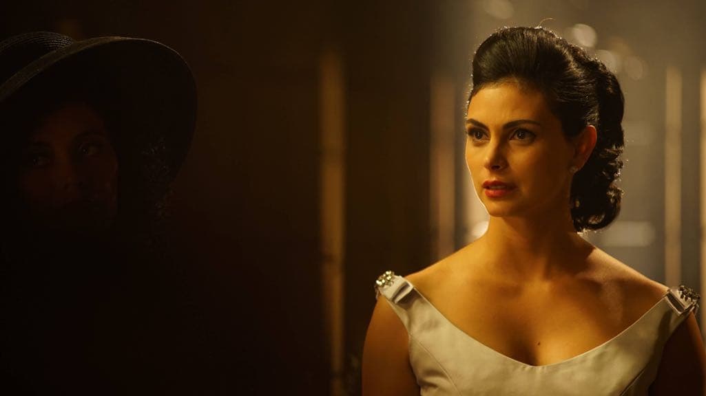 GOTHAM: Morena Baccarin in the"Mad City: Beware the Green-Eyed Monster” GOTHAM: Morena Baccarin in the"Mad City: Beware the Green-Eyed Monster” episode of GOTHAM airing Monday, Nov. 28 (8:00-9:01 PM ET/PT) on FOX. Cr: Jeff Neumann/FOX.