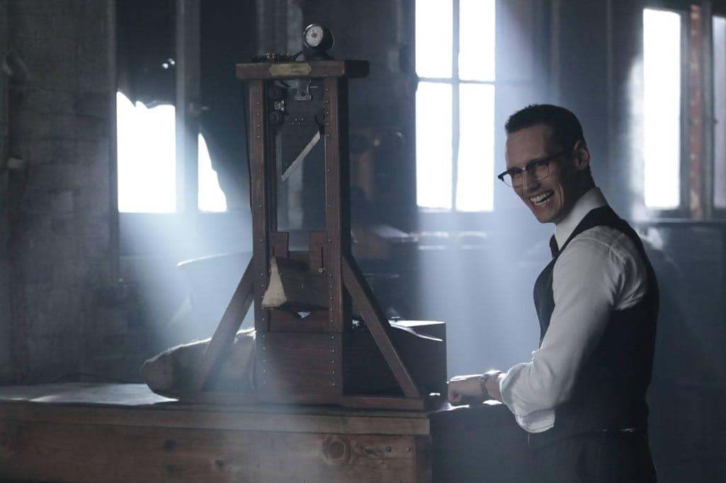 GOTHAM: Cory Michael Smith in the “Mad City: Time Bomb” episode of GOTHAM airing Monday, Nov. 21 (8:00-9:01 PM ET/PT) on FOX. Cr: FOX. GOTHAM: Cory Michael Smith in the “Mad City: Time Bomb” episode of GOTHAM airing Monday, Nov. 21 (8:00-9:01 PM ET/PT) on FOX. Cr: FOX.