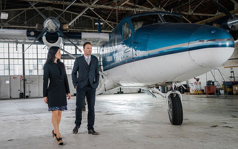 Elementary "Bang Bang Shoot Chute" Pictured (L-R) Lucy Liu as Joan Watson and Jonny Lee Miller as Sherlock Holmes "Bang Bang Shoot Chute" -- Holmes and Watson search for two murderers after a base jumper is shot out of the sky by one killer, and has his parachute sabotaged by another. Also, after Joan's sister, Lin (Samantha Quan), thinks she sees Shinwell with a member of his old gang, Joan takes drastic measures to make sure he won't be drawn back into a life of crime, on ELEMENTARY, Sunday, Nov. 20 (10:30-11:30 PM, ET/10:00-11:00 PM, PT) on the CBS Television Network. Pictured (L-R) Lucy Liu as Joan Watson, and Jonny Lee Miller as Sherlock Holmes Photo: Michael Parmelee/CBS é2016 CBS Broadcasting, Inc. All Rights Reserved