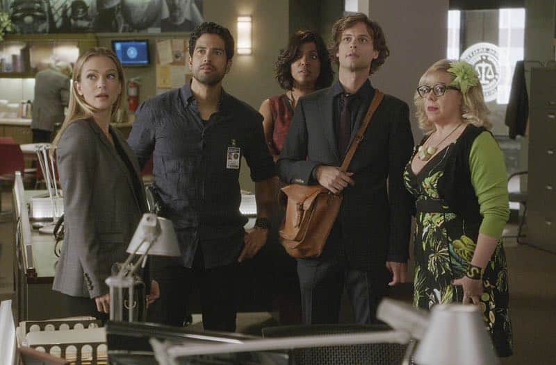 Criminal Minds "Elliott's Pond" A.J. Cook (Jennifer "JJ" Jareau), Adam Rodriguez (Luke Alvez), Aisha Tyler (Dr. Tara Lewis), Matthew Gray Gubler (Dr. Spencer Reid), Kirsten Vangsness (Penelope Garcia) "Elliott's Pond" -- When three children disappear while riding their bikes on the same path as a similar unsolved disappearance 30 years ago, the BAU team comes in to investigate, on CRIMINAL MINDS, Wednesday, Nov. 16 (9:00-10:00 PM, ET/PT), on the CBS Television Network. Series star Matthew Gray Gubler directed the episode. Pictured: A.J. Cook (Jennifer "JJ" Jareau), Adam Rodriguez (Luke Alvez), Aisha Tyler (Dr. Tara Lewis), Matthew Gray Gubler (Dr. Spencer Reid), Kirsten Vangsness (Penelope Garcia)