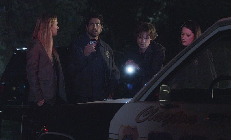 Criminal Minds "Elliott's Pond" Pictured: A.J. Cook (Jennifer "JJ" Jareau), Adam Rodriguez (Luke Alvez), Matthew Gray Gubler (Dr. Spencer Reid), Paget Brewster (Emily Prentiss) "Elliott's Pond" -- When three children disappear while riding their bikes on the same path as a similar unsolved disappearance 30 years ago, the BAU team comes in to investigate, on CRIMINAL MINDS, Wednesday, Nov. 16 (9:00-10:00 PM, ET/PT), on the CBS Television Network. Series star Matthew Gray Gubler directed the episode. Pictured: A.J. Cook (Jennifer "JJ" Jareau), Adam Rodriguez (Luke Alvez), Matthew Gray Gubler (Dr. Spencer Reid), Paget Brewster (Emily Prentiss)