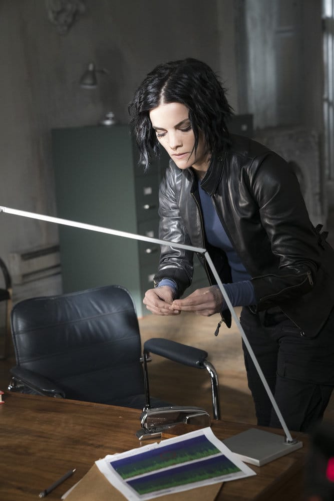 BLINDSPOT -- "Why Let Cooler Pasture Deform" Episode 209 -- Pictured: Jaimie Alexander as Jane Doe -- (Photo by: Virginia Sherwood/NBC) BLINDSPOT -- "Why Let Cooler Pasture Deform" Episode 209 -- Pictured: Jaimie Alexander as Jane Doe -- (Photo by: Virginia Sherwood/NBC)