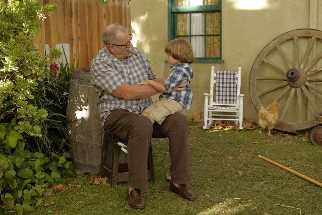 MODERN FAMILY - "Thanksgiving Jamboree" - It's going to be a Thanksgiving jamboree at the Pritchett-Tucker home this year, and Cameron has spared no expense. While Phil tries to get used to Rainer Shine (Nathan Fillion) dating his daughter, Hayley has to break it to her dad that she would rather spend the rest of her holiday with her new boyfriend than staying for the traditional family football game. Meanwhile, Jay has to figure out a way to keep his blood pressure down on one of the most stressful days of the year, as Gloria tries to show Joe that animals are our friends. Finally, Alex and Dwight get to know each other a little better than her Uncle Cam would like, while Mitchell has to stop clowning around and tell Cam the truth, on ABC's "Modern Family," airing on WEDNESDAY, NOVEMBER 16 (9:00-9:31 p.m. EDT). (ABC/Tony Rivetti) ED O'NEILL, JEREMY MAGUIRE