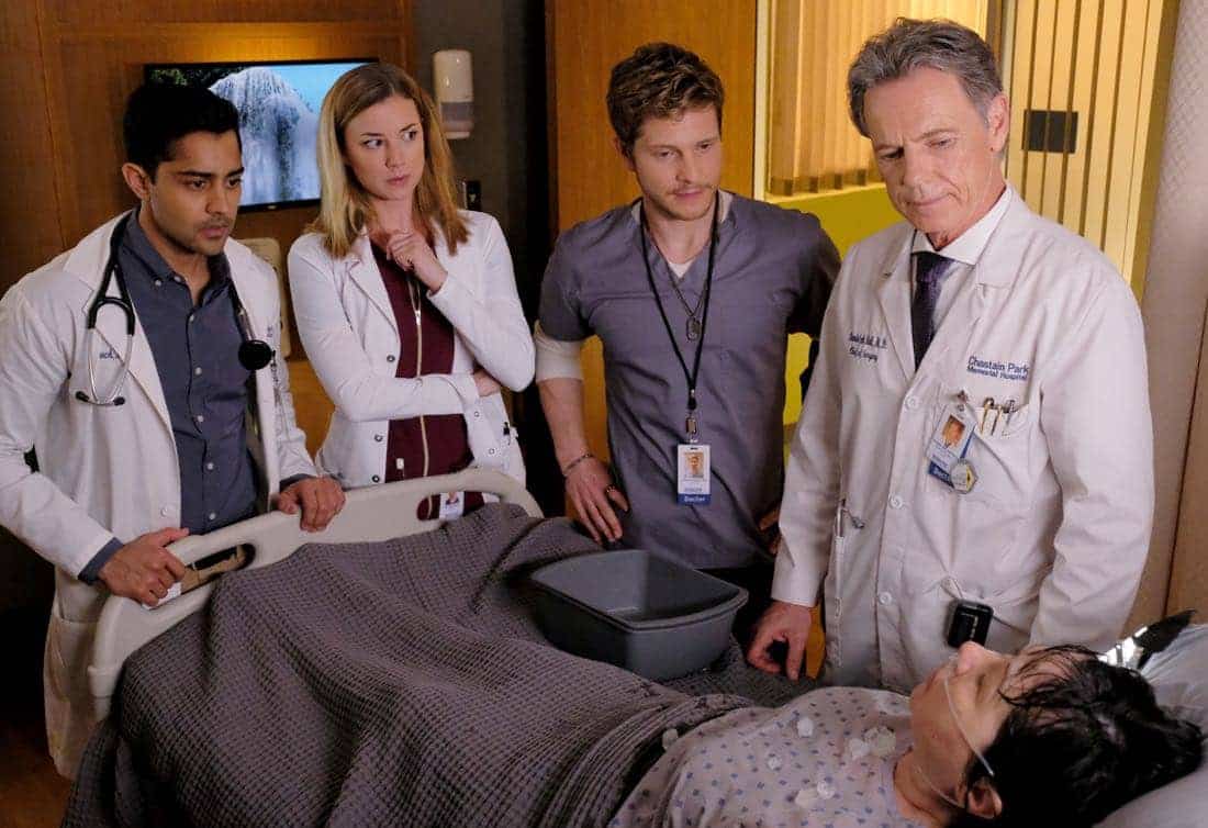 THE RESIDENT: L-R: Manish Dayal, Emily VanCamp, Matt Czuchry and Bruce Greenwood in THE RESIDENT premiering midseason on FOX. ©2017 Fox Broadcasting Co. Cr: Guy D'Alema/FOX THE RESIDENT: L-R: Manish Dayal, Emily VanCamp, Matt Czuchry and Bruce Greenwood in THE RESIDENT premiering midseason on FOX. ©2017 Fox Broadcasting Co. Cr: Guy D'Alema/FOX