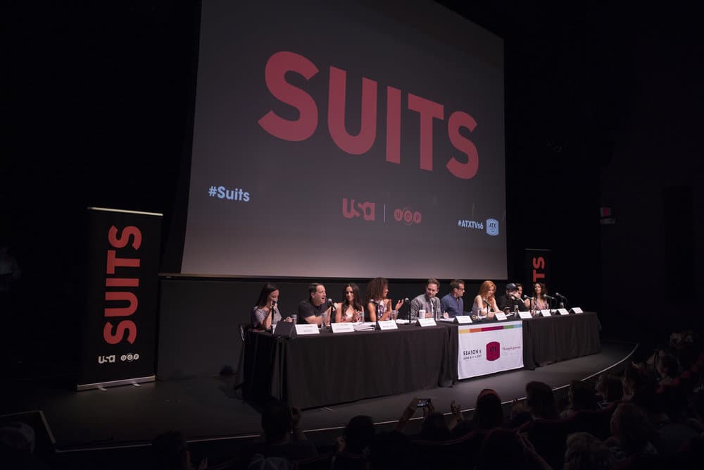 SUITS -- Script Reading Presented by USA Network -- Pictured: (l-r) Robyn Ross of Entertainment Weekly, Aaron Korsh, Meghan Markle, Gina Torres, Patrick J. Adams, Gabriel Macht, Sarah Rafferty, Rick Hoffman, Nick Wechsler, Abigail Spencer -- (Photo by: Rick Kern/USA Network) SUITS -- Script Reading Presented by USA Network -- Pictured: (l-r) Robyn Ross of Entertainment Weekly, Aaron Korsh, Meghan Markle, Gina Torres, Patrick J. Adams, Gabriel Macht, Sarah Rafferty, Rick Hoffman, Nick Wechsler, Abigail Spencer -- (Photo by: Rick Kern/USA Network)