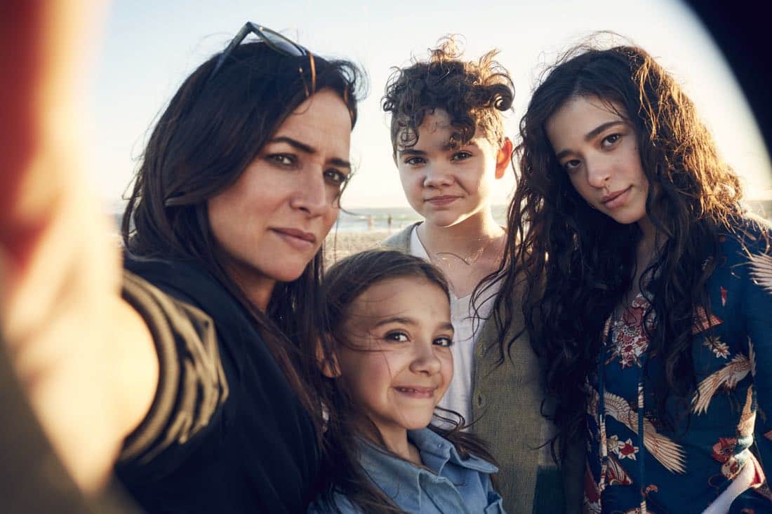 BETTER THINGS -- Pictured: (l-r) Pamela Adlon as Sam Fox, Olivia Edward Duke, Hannah Alligood as Frankie, Mikey Madison as Max. CR: Pamela Littky/FX BETTER THINGS -- Pictured: (l-r) Pamela Adlon as Sam Fox, Olivia Edward Duke, Hannah Alligood as Frankie, Mikey Madison as Max. CR: Pamela Littky/FX
