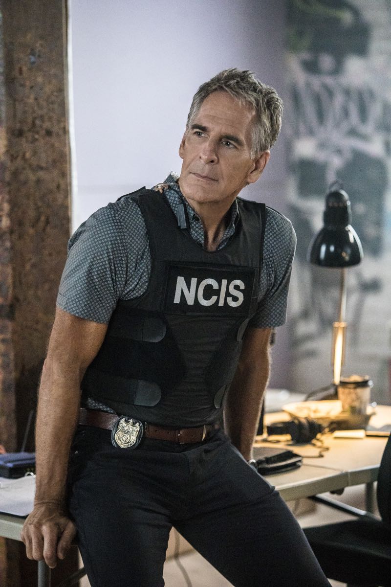 "The Asset" -- Pride and his team join forces with FBI Director Isler (Derek Webster) after a Russian operative who's in the states to provide intel on sleeper agents, disappears after his Navy escort is murdered. Also, Tammy partners with former sleeper agent Eva Azarova (Cassidy Freeman) to locate the missing operative who Eva has known since childhood, on NCIS: NEW ORLEANS, Tuesday, Oct. 3 (10:00-11:00 PM, ET/PT) on the CBS Television Network. Pictured: Scott Bakula as Special Agent Dwayne Pride Photo: Skip Bolen/CBS é2017 CBS Broadcasting, Inc. All Rights Reserved