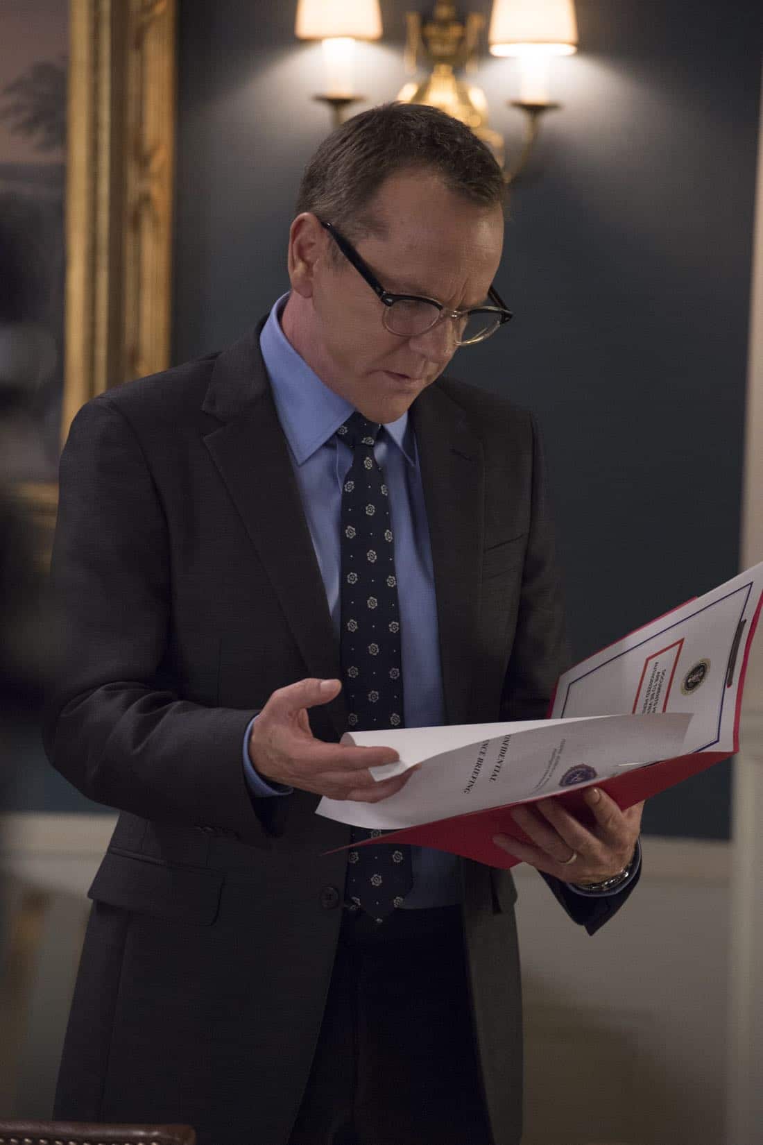 DESIGNATED SURVIVOR - "One Year In" - In the season two premiere episode of ABC's hit drama "Designated Survivor," Kiefer Sutherland returns as President Tom Kirkman. Now, one year into office, Kirkman is a Commander-in-Chief determined to rebuild the Capitol and capture the terrorists behind the catastrophic attack on the United States. When Ukrainian nationalists hijack a Russian Air flight, the president is faced with a hostage situation in which his diplomatic skills are put to the test, on "Designated Survivor," airing WEDNESDAY, SEPTEMBER 27 (10:00-11:00 p.m. EDT). (ABC/Ben Mark Holzberg)
