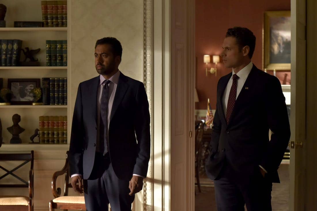 DESIGNATED SURVIVOR - "One Year In" - In the season two premiere episode of ABC's hit drama "Designated Survivor," Kiefer Sutherland returns as President Tom Kirkman. Now, one year into office, Kirkman is a Commander-in-Chief determined to rebuild the Capitol and capture the terrorists behind the catastrophic attack on the United States. When Ukrainian nationalists hijack a Russian Air flight, the president is faced with a hostage situation in which his diplomatic skills are put to the test, on "Designated Survivor," airing WEDNESDAY, SEPTEMBER 27 (10:00-11:00 p.m. EDT). (ABC/Ben Mark Holzberg)