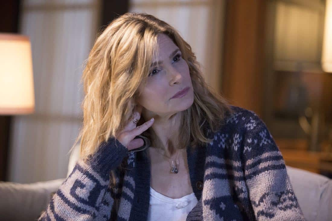 TEN DAYS IN THE VALLEY - "Day 1: Fade In" - Emmy Award-winning actress Kyra Sedgwick ("The Closer") stars in "Ten Days in the Valley" as Jane Sadler, an overworked television producer and single mother in the middle of a fractious separation. When her young daughter goes missing in the middle of the night, Jane's world - and her controversial police TV show - implodes. Life imitates art: everything is a mystery, everyone has a secret and no one can be trusted. "Ten Days in The Valley," a thrilling character-driven mystery, will make its series premiere with the episode "Day 1: Fade In" on SUNDAY, OCTOBER 1 (10:00-11:00 p.m. EDT), on ABC. (ABC/Paul Sarkis) KYRA SEDGWICK