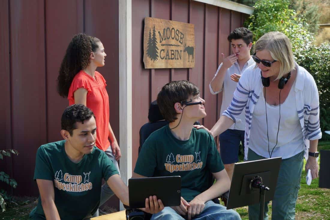 SPEECHLESS - "W-E-- WE'RE B-A-- BACK!" - While JJ was at summer camp, Maya decided it's time the family no longer use JJ's disability as an excuse to let their lives fall through the cracks. Maya, Jimmy and Dylan make dramatic changes, but a smug Ray decides he will spend the summer watching his family likely failing at their attempts. When JJ comes home, Kenneth finds a love note in JJ's luggage from Alexa (guest star Rose Crisman), a girl he met at camp, who wants to give JJ his first kiss. The family chucks their self-improvement projects and hits the road to find Alexa, on the season premiere of "Speechless," WEDNESDAY, SEPTEMBER 27 (8:30-9:00 p.m. EDT), on The ABC Television Network. (ABC/Richard Cartwright) MICAH FOWLER, CHRISTINE GERNON (DIRECTOR)