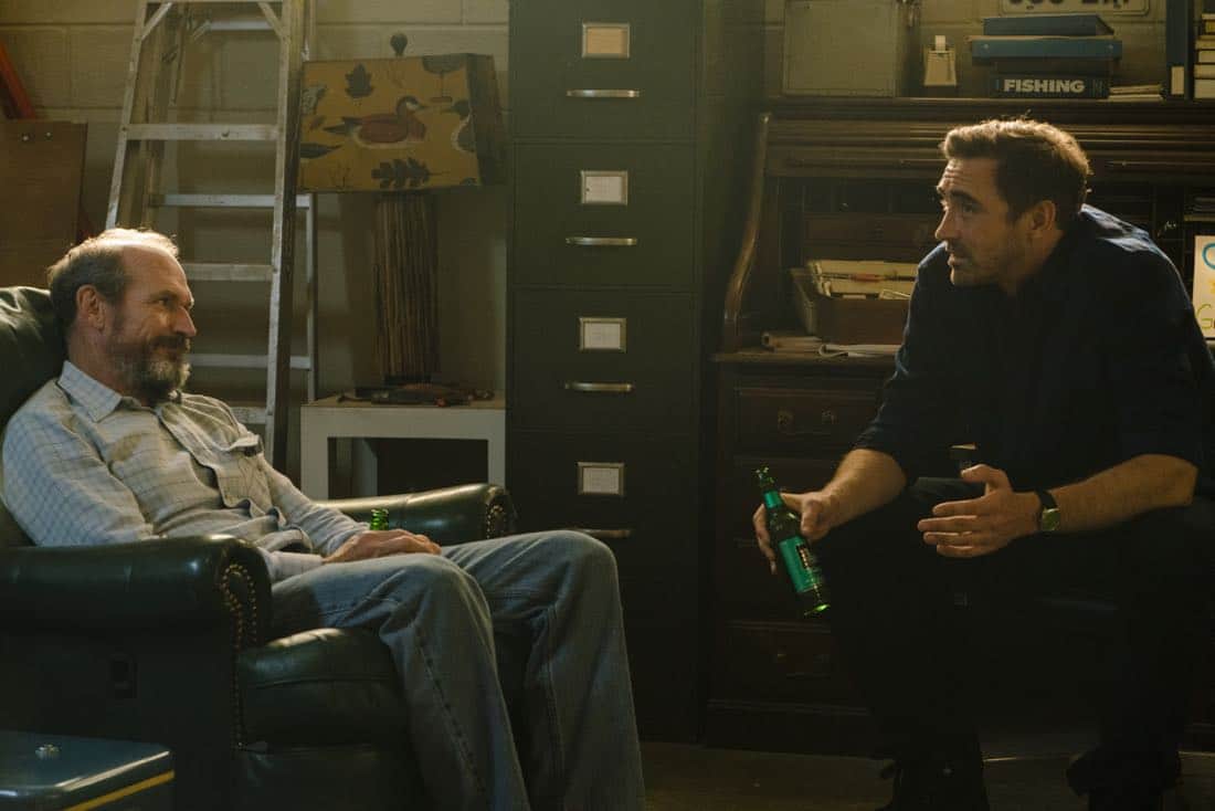 Toby Huss as John Bosworth, Lee Pace as Joe MacMillan - Halt and Catch Fire _ Season 4, Episode 6 - Photo Credit: Tina Rowden/AMC Toby Huss as John Bosworth, Lee Pace as Joe MacMillan - Halt and Catch Fire _ Season 4, Episode 6 - Photo Credit: Tina Rowden/AMC