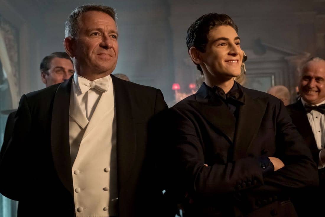 GOTHAM: L-R: Sean Pertwee and David Mazouz in “A Dark Knight: They Who Hide Behind Masks” GOTHAM: L-R: Sean Pertwee and David Mazouz in “A Dark Knight: They Who Hide Behind Masks”