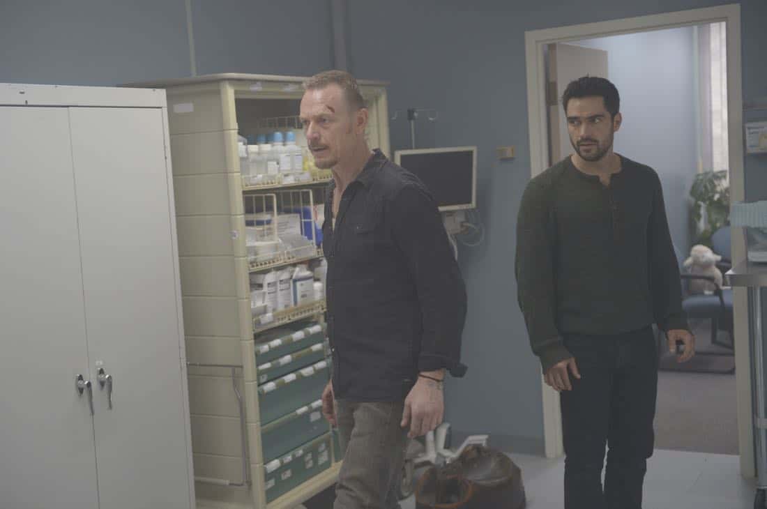 THE EXORCIST: L-R: Ben Daniels and Alfonso Herrera in the "Safe as Houses" episode of THE EXORCIST airing Friday, Oct. 5 (9:01-10:00 PM ET/PT) on FOX. ©2017 Fox Broadcasting Co. Cr: Sergei Bachlakov/FOX THE EXORCIST: L-R: Ben Daniels and Alfonso Herrera in the "Safe as Houses" episode of THE EXORCIST airing Friday, Oct. 5 (9:01-10:00 PM ET/PT) on FOX. ©2017 Fox Broadcasting Co. Cr: Sergei Bachlakov/FOX