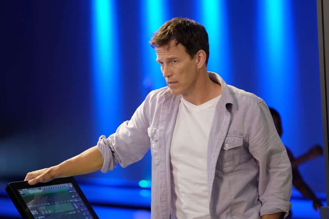 THE GIFTED: Stephen Moyer in the "A New World" episode of THE GIFTED airing Monday, Oct. 9 (9:00-10:00 PM ET/PT) on FOX. ©2017 Fox Broadcasting Co. Cr: Eliza Morse/FOX THE GIFTED: Stephen Moyer in the "A New World" episode of THE GIFTED airing Monday, Oct. 9 (9:00-10:00 PM ET/PT) on FOX. ©2017 Fox Broadcasting Co. Cr: Eliza Morse/FOX