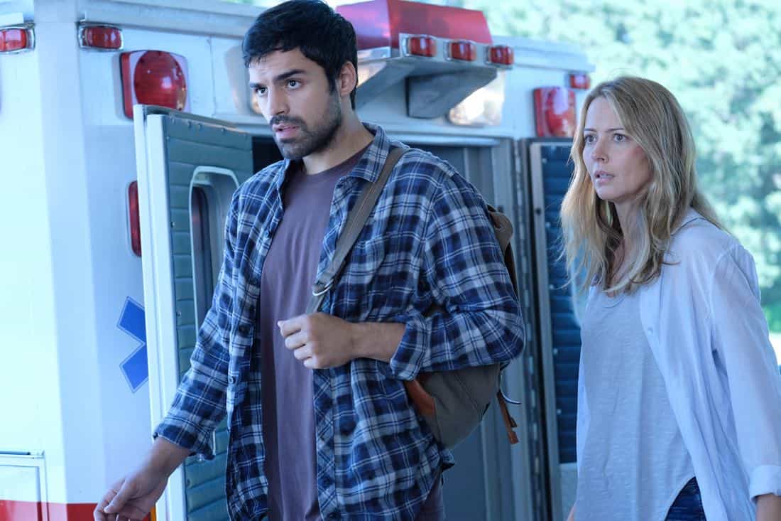 THE GIFTED: L-R: Sean Teale and Amy Acker in the "A New World" episode of THE GIFTED airing Monday, Oct. 9 (9:00-10:00 PM ET/PT) on FOX. ©2017 Fox Broadcasting Co. Cr: Eliza Morse/FOX THE GIFTED: L-R: Sean Teale and Amy Acker in the "A New World" episode of THE GIFTED airing Monday, Oct. 9 (9:00-10:00 PM ET/PT) on FOX. ©2017 Fox Broadcasting Co. Cr: Eliza Morse/FOX