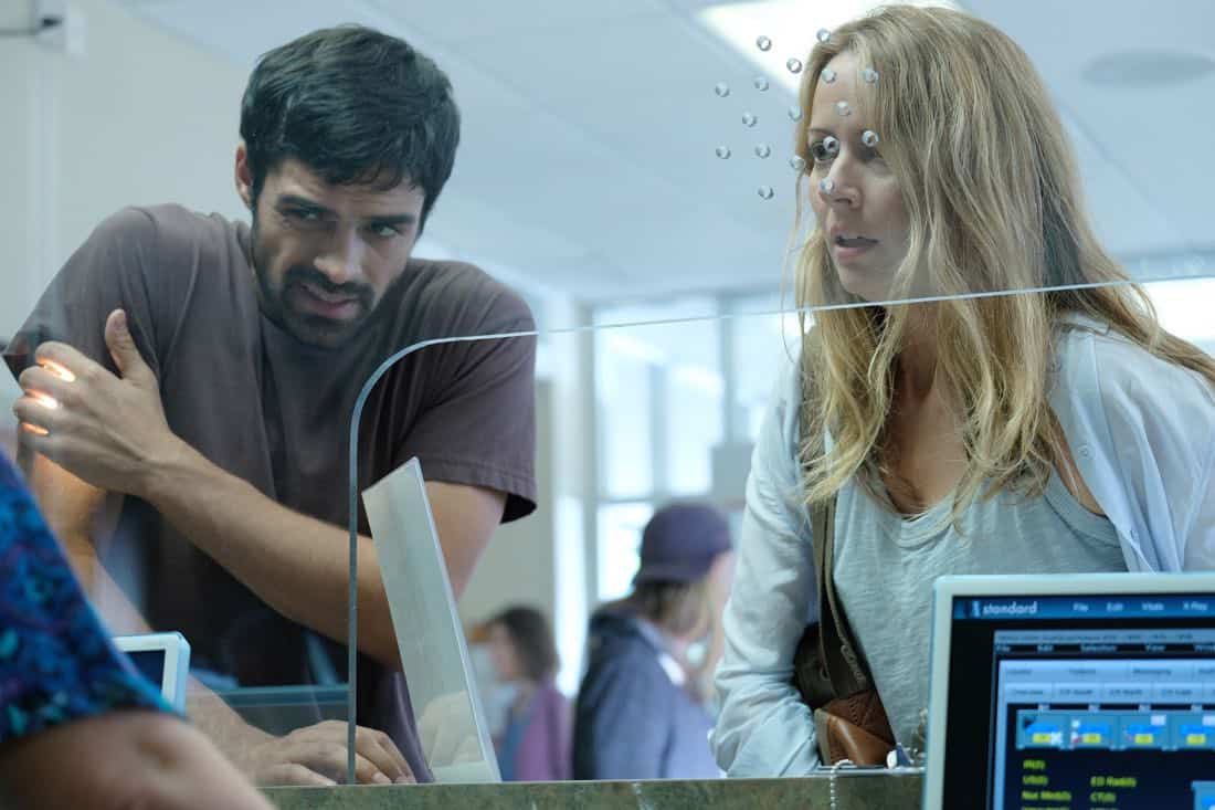 THE GIFTED: L-R: Sean Teale and Amy Acker in the "A New World" episode of THE GIFTED airing Monday, Oct. 9 (9:00-10:00 PM ET/PT) on FOX. ©2017 Fox Broadcasting Co. Cr: Eliza Morse/FOX THE GIFTED: L-R: Sean Teale and Amy Acker in the "A New World" episode of THE GIFTED airing Monday, Oct. 9 (9:00-10:00 PM ET/PT) on FOX. ©2017 Fox Broadcasting Co. Cr: Eliza Morse/FOX