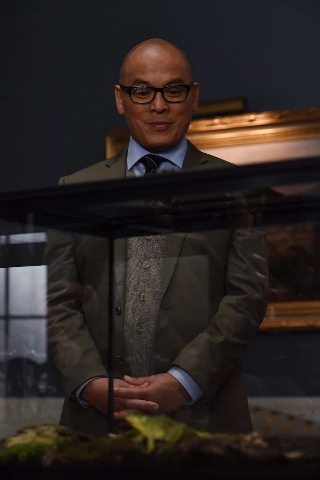 DESIGNATED SURVIVOR- “Outbreak” – President Kirkman is faced with a viral pandemic that threatens to kill countless Americans while FBI Agent Hannah Wells and M16 Agent Damian Rennett discover evidence that could change the lives of members of the first family forever, on “Designated Survivor,” airing WEDNESDAY, OCTOBER 11 (10:00-11:00 p.m. EDT). (ABC/Ben Mark Holzberg) VON FLORES