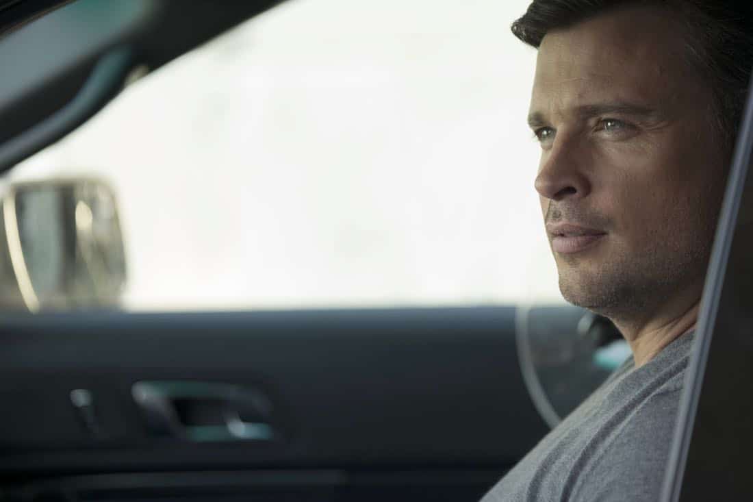 LUCIFER: Tom Welling in the “The One With The Baby Carrot” episode of LUCIFER airing Monday, Oct. 9 (8:00-9:00 PM ET/PT) on FOX. Cr: John P Flexor/FOX
