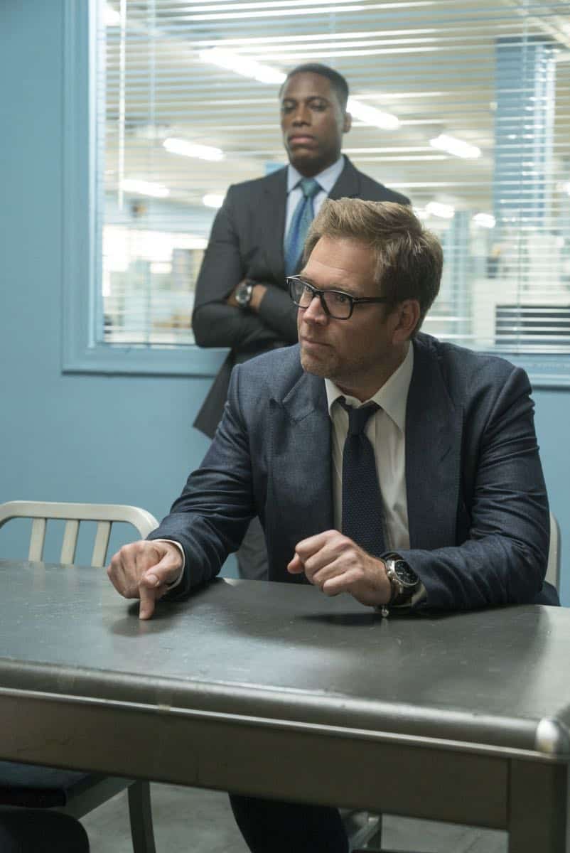 "A Business of Favors."-- The DA's office asks Bull to assist them in their prosecution of a fraternity when a pledge accidentally drowns during a hazing incident, but his efforts may be derailed when the students close ranks to stonewall him, on BULL, Tuesday, Oct 10th (9:00-10:00 PM, ET/PT) on the CBS Television Network Pictured L-R: Tyrone Brown as ADA Richard Abernathy and Michael Weatherly as Dr. Jason Bull Photo: David M. Russell/CBS é2017 CBS Broadcasting, Inc. All Rights Reserved