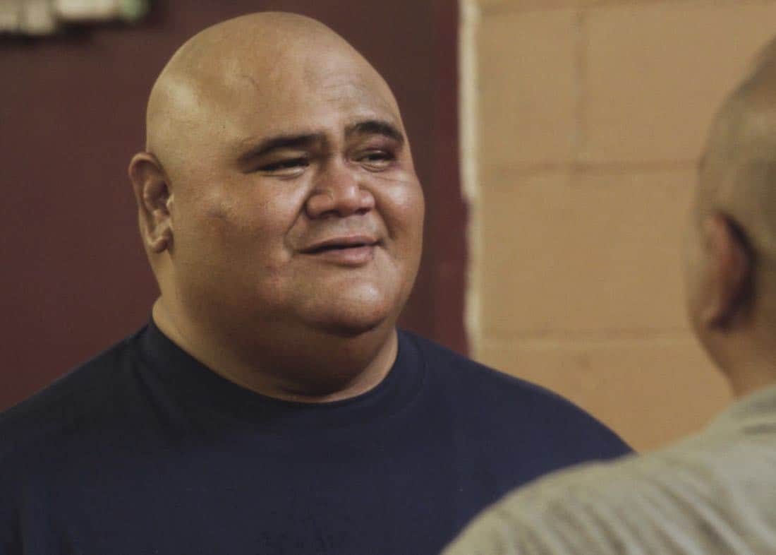 "E uhi wale no 'a'ole e nalo, he imu puhi" -- The lives of Five-0's informants are in danger when the HPD system is hacked and one ends up dead, forcing McGarrett to enlist the help of hacker Aaron Wright (Joey Lawrence), who he just imprisoned, on HAWAII FIVE-0, Friday, Oct. 20 (9:00-10:00 PM, ET/PT) on the CBS Television Network. Pictured: Taylor Wily as Kamekona. Photo credit: Screengrab/é2017 CBS Broadcasting, Inc. All Rights Reserved. ("E uhi wale no 'a'ole e nalo, he imu puhi" is Hawaiian for "No Matter How Much One Covers a Steaming Imu, The Smoke Will Rise")