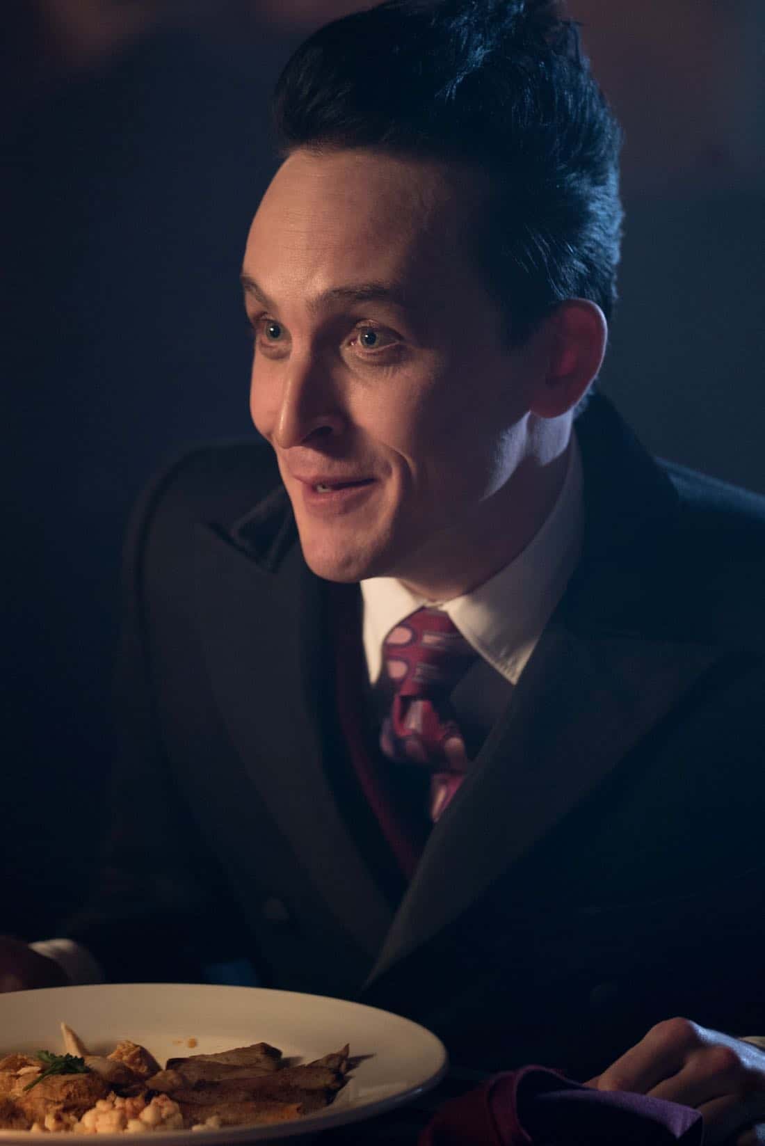 GOTHAM: Robin Lord Taylor in the “A Dark Knight: The Blade’s Path” episode of GOTHAM airing Thursday, Oct. 19 (8:00-9:01 PM ET/PT) on FOX. CR: Jessica Miglio/FOX GOTHAM: Robin Lord Taylor in the “A Dark Knight: The Blade’s Path” episode of GOTHAM airing Thursday, Oct. 19 (8:00-9:01 PM ET/PT) on FOX. CR: Jessica Miglio/FOX