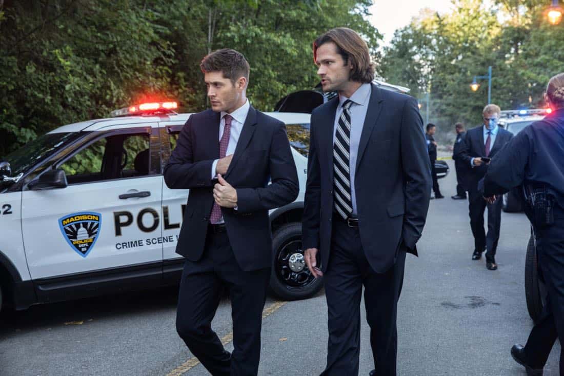 Supernatural -- "The Big Empty" -- Image Number: SN1304a_0057b.jpg -- Pictured (L-R): Jensen Ackles as Dean and Jared Padalecki as Sam -- Photo: Jack Rowand/The CW -- é 2017 The CW Network, LLC All Rights Reserved.