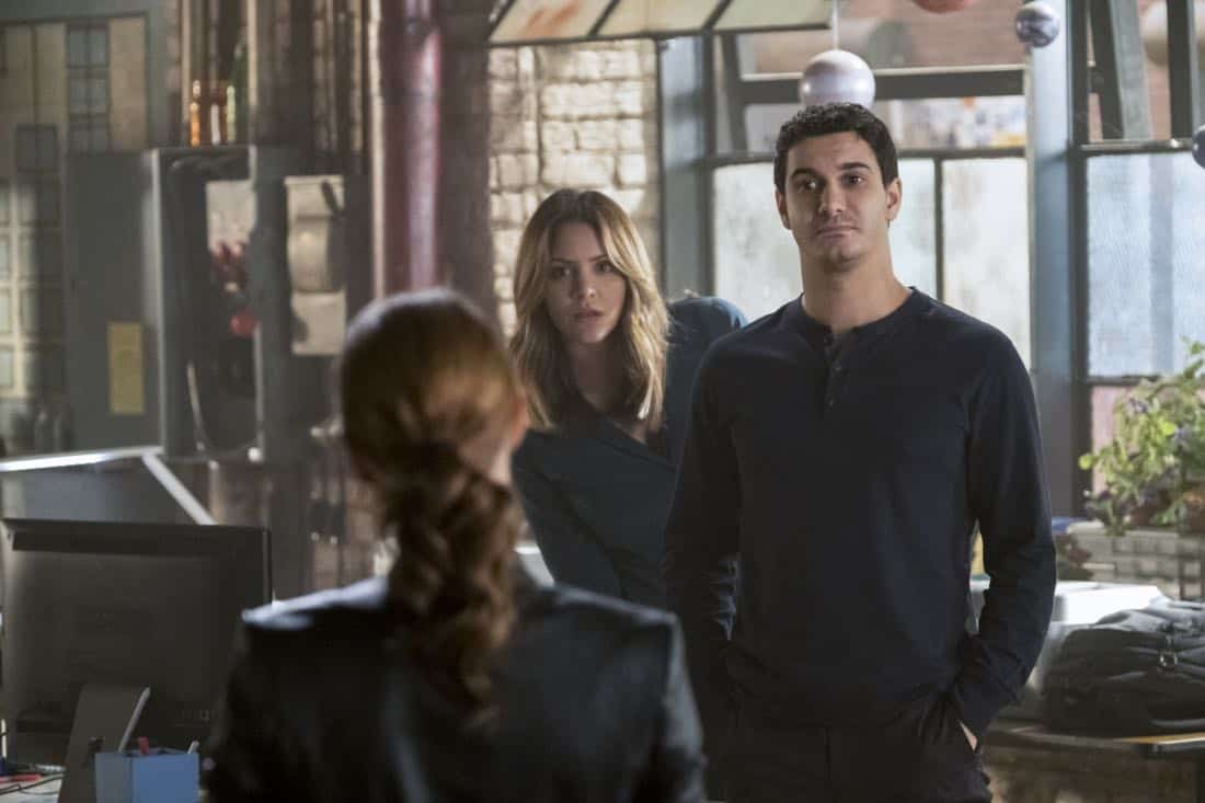 "Go With the Flo(rence)" --While tracking a device that can prevent a nuclear meltdown through the Los Angeles sewers, Walter learns the nuances of listening and not offering advice to Paige. Also, Team Scorpion meets Florence (guest star Tina Majorino), their new neighbor at the garage, after she sends a mix of smelly chemicals through their shared ventilation as a warning to keep the noise down, on SCORPION, Monday, Nov. 6 (10:00-11:00 PM, ET/PT) on the CBS Television Network. Pictured: Katharine McPhee, Elyes Gabel. Photo: Jessica Brooks/CBS é2017 CBS Broadcasting, Inc. All Rights Reserved