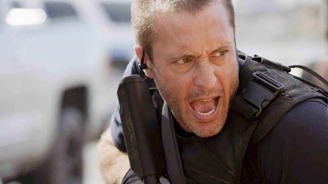 "Ka hopu nui 'ana"-- When an FBI agent who was cracking down on organized crime is killed, McGarrett rounds up every gang-related criminal on the island to find the culprit. Also, McGarrett tasks Adam with forming a new division within Five-0 to take on organized crime, on HAWAII FIVE-0, Friday, Jan. 5 (9:00-10:00 PM, ET/PT) on the CBS Television Network. Pictured left to right: Alex O'Loughlin as Steve McGarrett and Chi McBride as Lou Grover. Photo credit: Screengrab/é2017 CBS Broadcasting, Inc. All Rights Reserved. ("Ka hopu nui 'ana" is Hawaiian for "The Round Up")