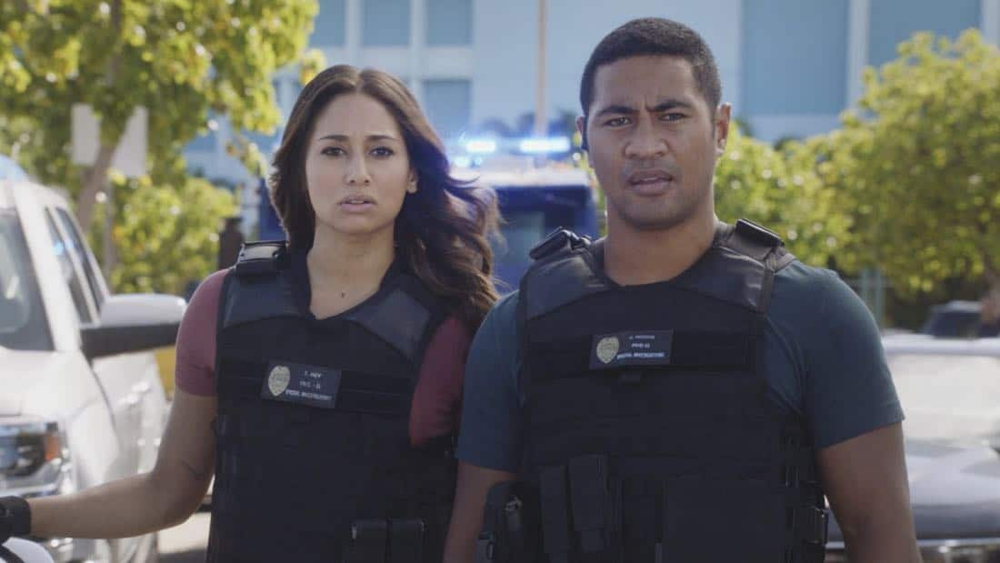 "O ka mea ua hala, ua hala ia."-- When a man accused of killing his wife threatens to commit suicide, Grover reveals how he too was once on the brink of taking his own life, on HAWAII FIVE-0, Friday, Jan. 12 (9:00-10:00 PM, ET/PT) on the CBS Television Network. Chi McBride appears in a PSA for the National Suicide Prevention Lifeline at the end of the episode. Pictured left to right: Meaghan Rath as Tani Rey and Beulah Koale as Junior Reigns. Photo credit: Screengrab/é2017 CBS Broadcasting, Inc. All Rights Reserved. ("O ka mea ua hala, ua hala ia." is Hawaiian for "What is Gone is Gone.")