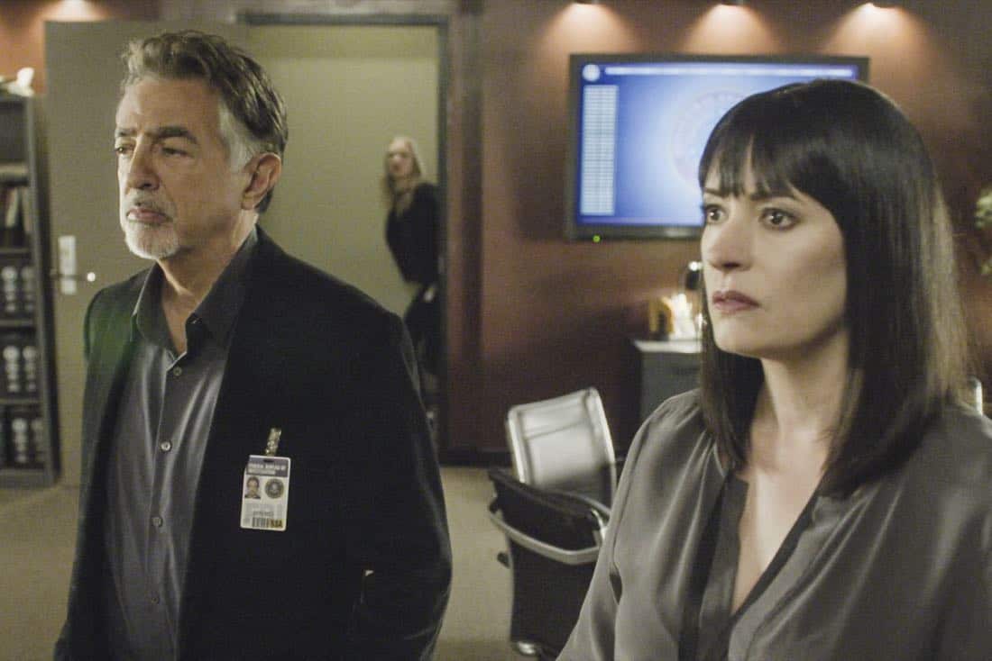 "Full-Tilt Boogie" -- The BAU team's investigation into the home invasion and attempted homicide of a police chief's wife uncovers a world of secrets in a small town in Virginia, on CRIMINAL MINDS, Wednesday, Jan. 10 (10:00-11:00 PM, ET/PT) on the CBS Television Network. Pictured: Joe Mantegna (David Rossi), Paget Brewster (Emily Prentiss) Photo: Best Screen Grab Available é2017 CBS Broadcasting, Inc. All Rights Reserved