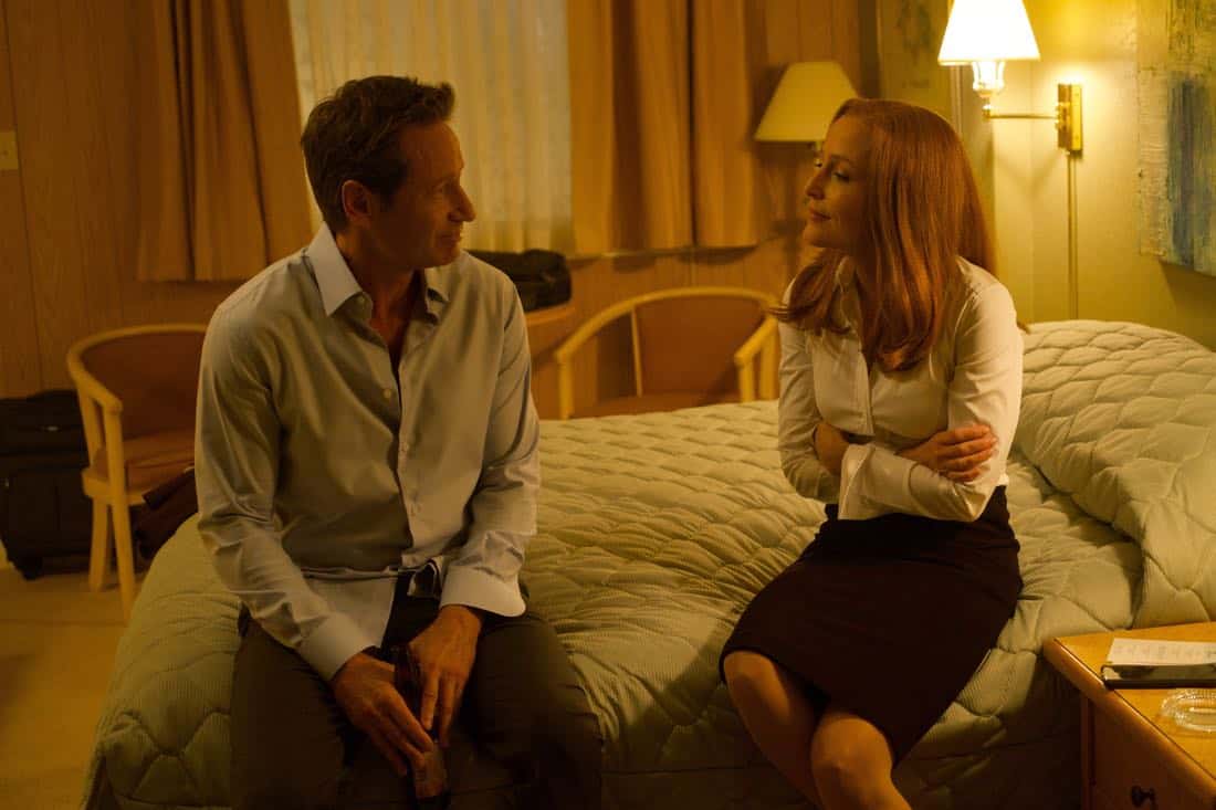THE X-FILES: L-R: David Duchovny and Gillian Anderson in the "Plus One" episode of THE X-FILES airing Wednesday, Jan. 17 (8:00-9:00 PM ET/PT) on FOX. ©2017 Fox Broadcasting Co. Cr: Shane Harvey/FOX THE X-FILES: L-R: David Duchovny and Gillian Anderson in the "Plus One" episode of THE X-FILES airing Wednesday, Jan. 17 (8:00-9:00 PM ET/PT) on FOX. ©2017 Fox Broadcasting Co. Cr: Shane Harvey/FOX