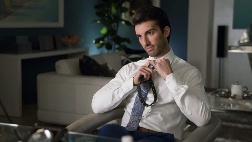 Jane The Virgin -- "Chapter Seventy-Three" -- Image Number: JAV409b_0008.jpg -- Pictured : Justin Baldoni as Rafael -- Photo: Michael Desmond/The CW -- é 2018 The CW Network, LLC. All Rights Reserved.