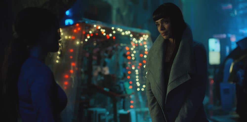 Altered Carbon Tamara Taylor Altered-Carbon-Netflix-Tamara Taylor