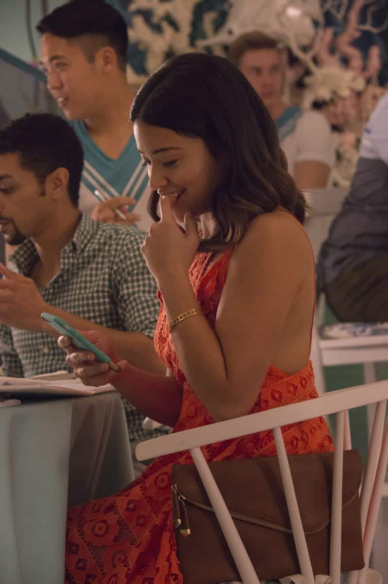 Jane The Virgin -- "Chapter Seventy-Four" -- Image Number: JAV410b_0145.jpg -- Pictured: Gina Rodriguez as Jane -- Photo: Lisa Rose/The CW -- é 2018 The CW Network, LLC. All Rights Reserved.