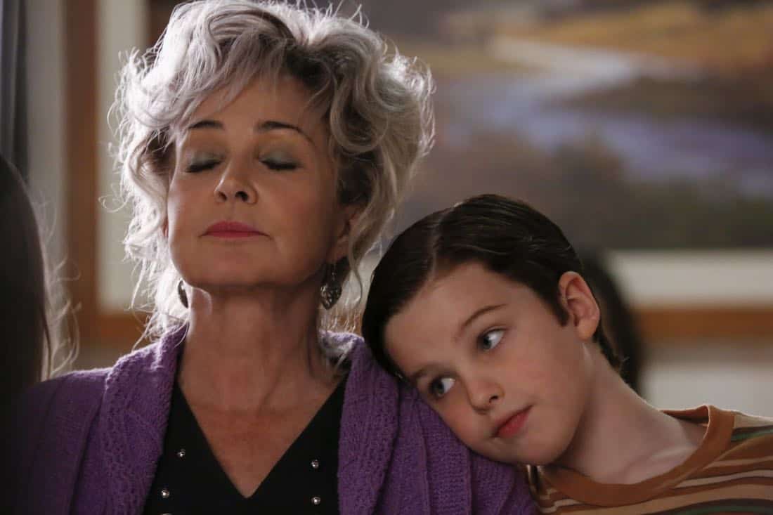 "Poker, Faith, and Eggs"-- Pictured: Meemaw (Annie Potts) and Sheldon (Iain Armitage). When George Sr. is rushed to the emergency room, Meemaw (Annie Potts) comes to babysit, and the kids have an adventure getting to the hospital on their own, when YOUNG SHELDON airs, Thursday Nov. 9 (8:31-9:01 PM, ET/PT) on the CBS Television Network. Photo: Robert Voets/Warner Bros. Entertainment Inc. é 2017 WBEI. All rights reserved. "Poker, Faith, and Eggs"-- Pictured: Meemaw (Annie Potts) and Sheldon (Iain Armitage). When George Sr. is rushed to the emergency room, Meemaw (Annie Potts) comes to babysit, and the kids have an adventure getting to the hospital on their own, when YOUNG SHELDON airs, Thursday Nov. 9 (8:31-9:01 PM, ET/PT) on the CBS Television Network. Photo: Robert Voets/Warner Bros. Entertainment Inc. é 2017 WBEI. All rights reserved.