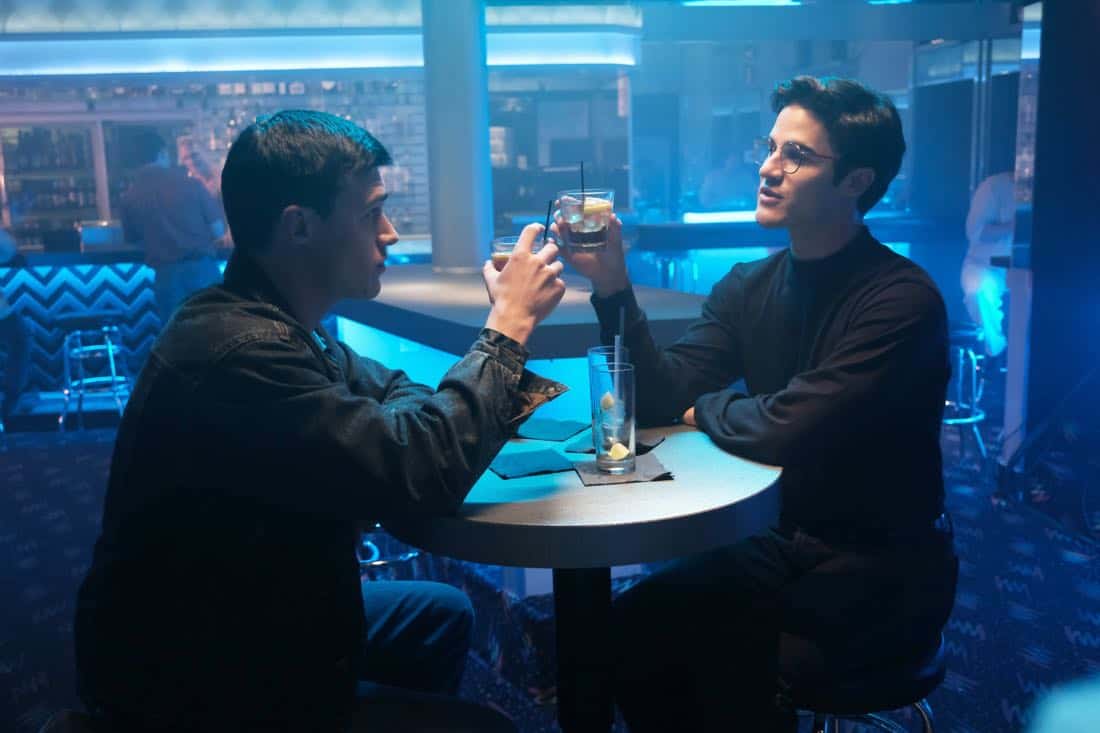 THE ASSASSINATION OF GIANNI VERSACE: AMERICAN CRIME STORY "Don't Ask Don't Tell" Episode 5 (Airs Wednesday, February 14, 10:00 p.m. e/p) -- Pictured: (l-r) Finn Wittrock as Jeffrey Trail, Darren Criss as Andrew Cunanan. CR: Ray Mickshaw/FX